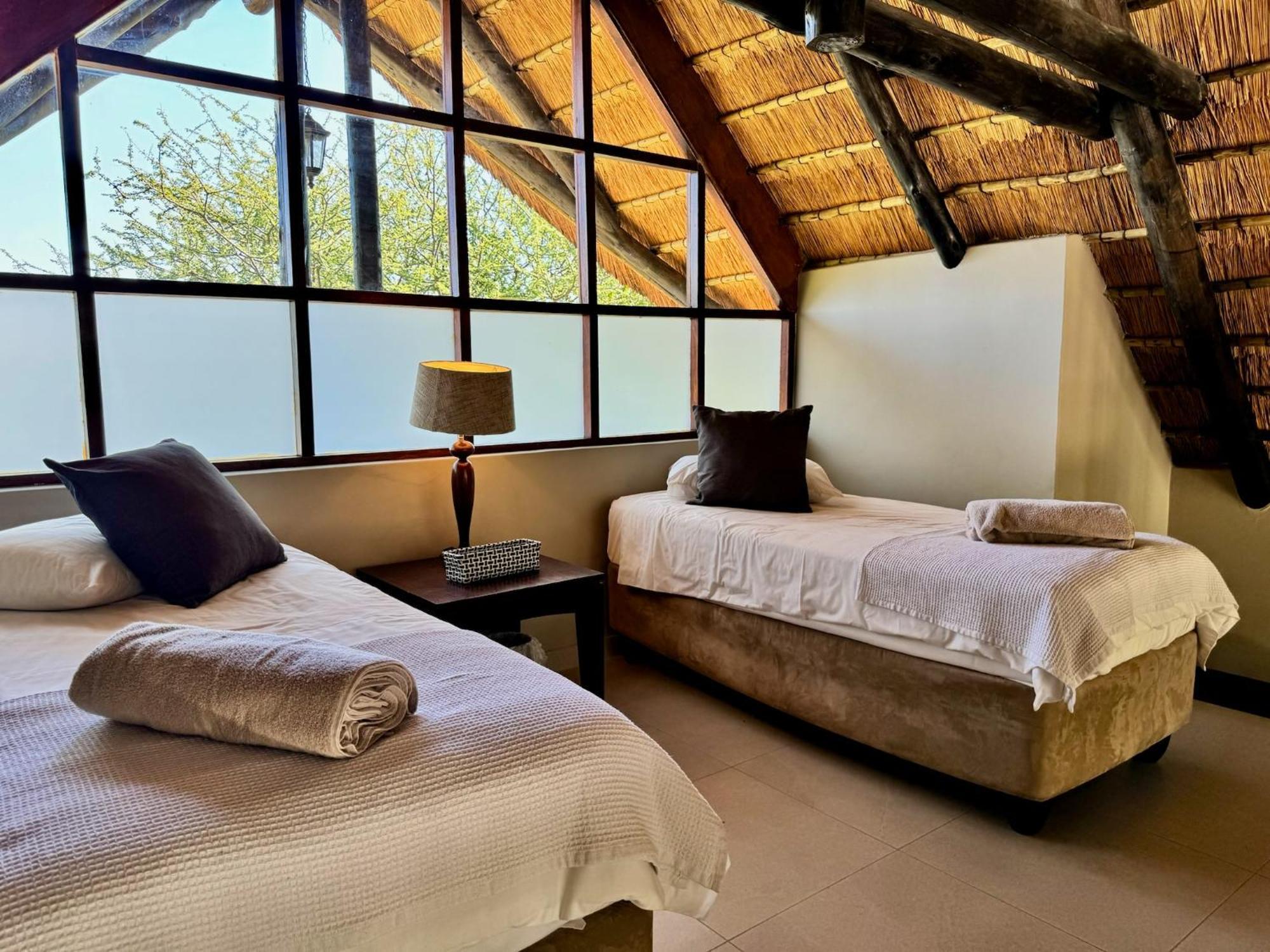 Pangolin Game Lodge - Self Catering, Incl 2 Game Drives Per Day Matlhagame Kültér fotó
