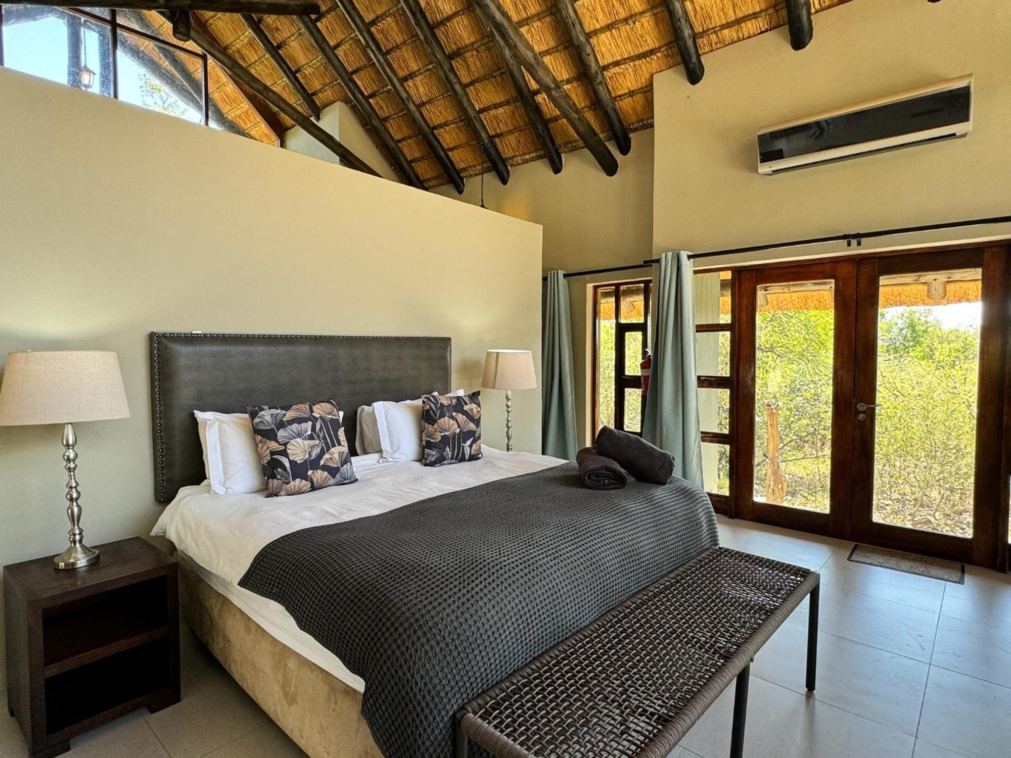 Pangolin Game Lodge - Self Catering, Incl 2 Game Drives Per Day Matlhagame Kültér fotó