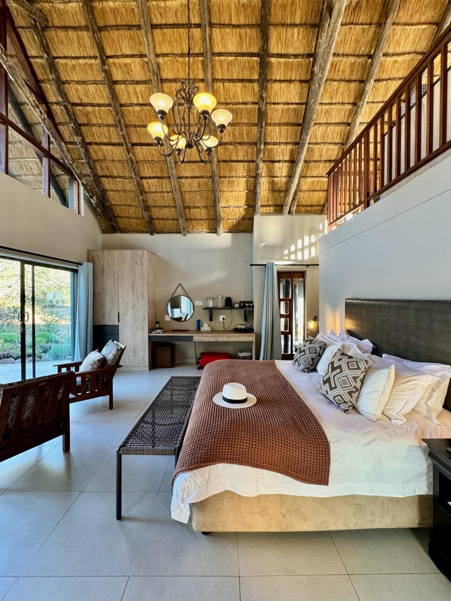 Pangolin Game Lodge - Self Catering, Incl 2 Game Drives Per Day Matlhagame Kültér fotó