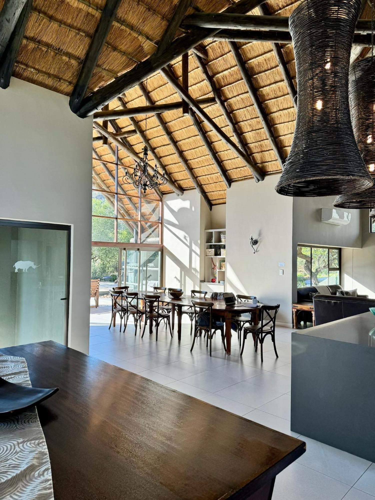 Pangolin Game Lodge - Self Catering, Incl 2 Game Drives Per Day Matlhagame Kültér fotó